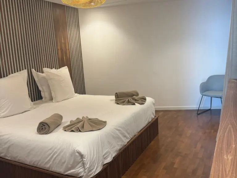 Duplex Jacuzzi 3 Chambres — photographie 2
